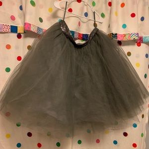 🐢 Fluffy Grey Tulle Skirt w Sequin Waistband